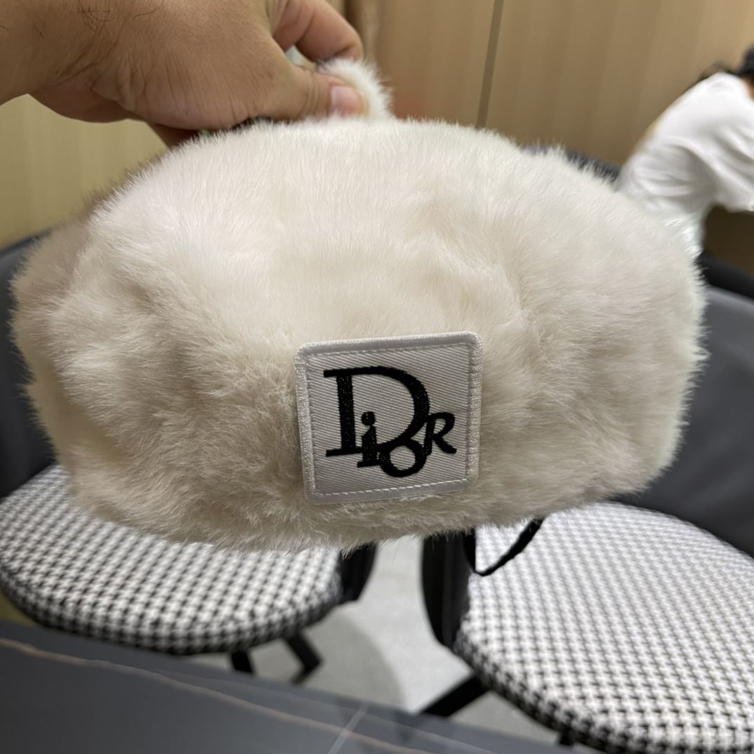 Christian Dior Caps